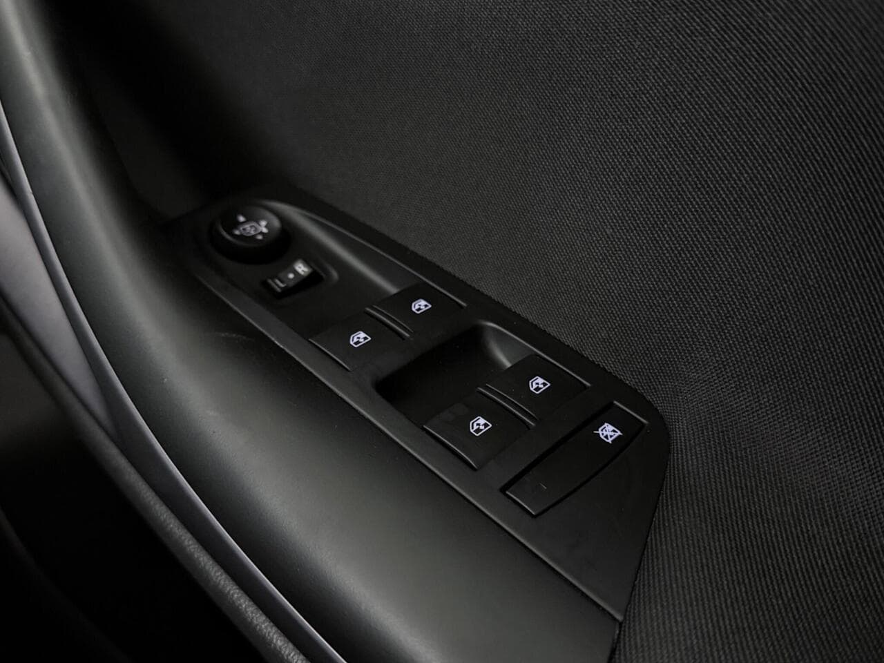 Vauxhall Astra thumbnail Misc Controls