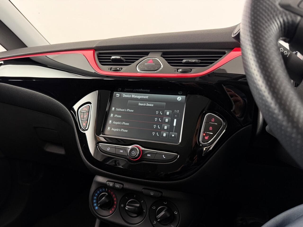 Vauxhall Corsa thumbnail Infotainment System