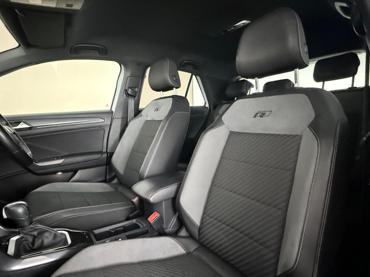 Volkswagen T-Roc thumbnail Seat Front Passenger