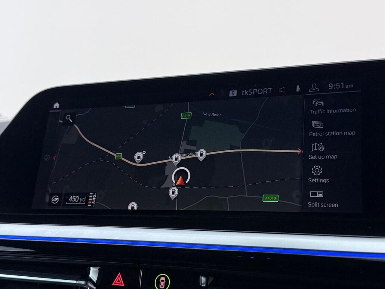 BMW Z4 thumbnail Infotainment System
