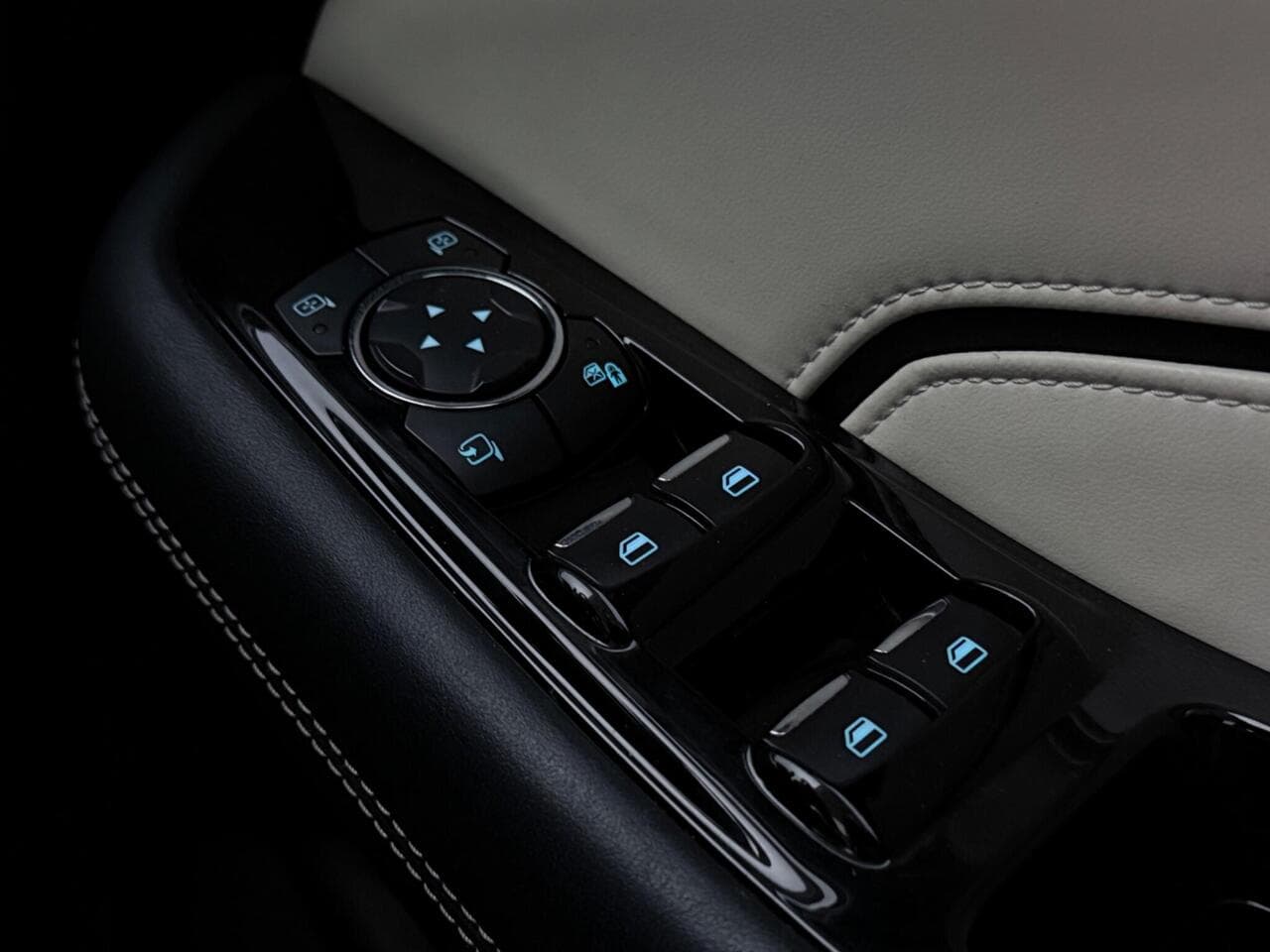 Ford S-Max thumbnail Misc Controls