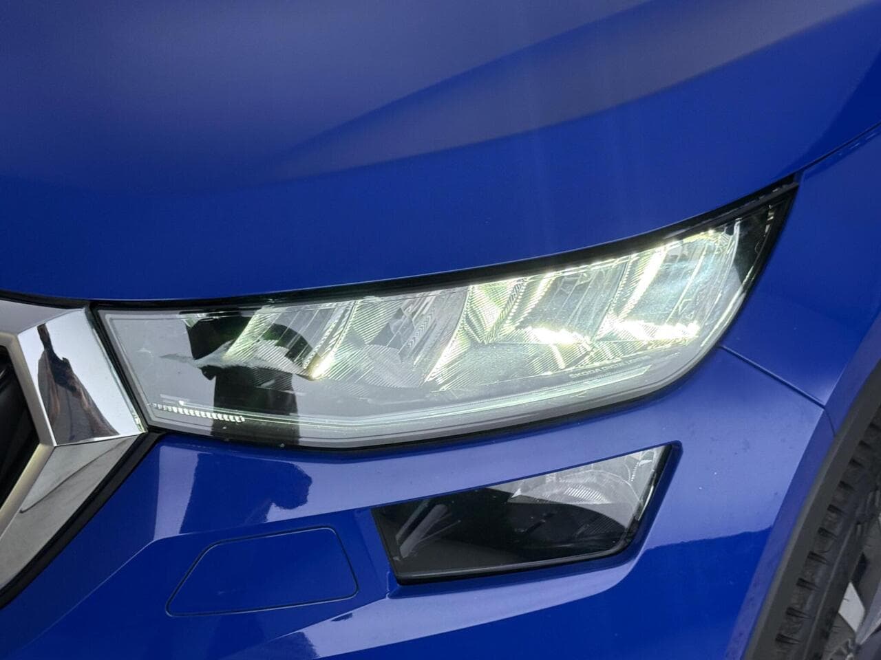 Skoda Kodiaq thumbnail Lights Front
