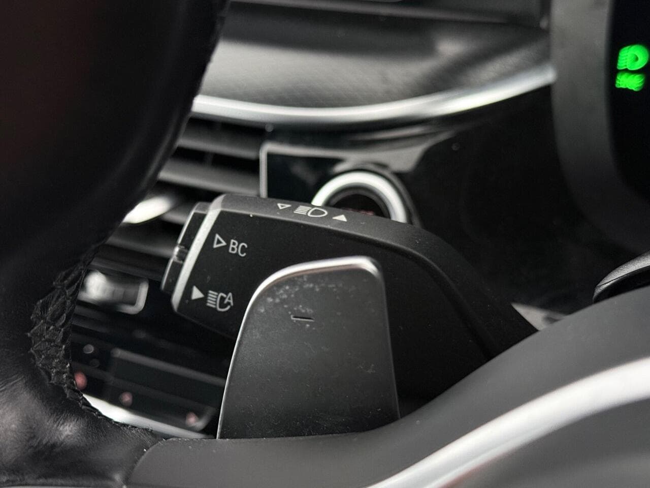 BMW 5 Series thumbnail Misc Controls