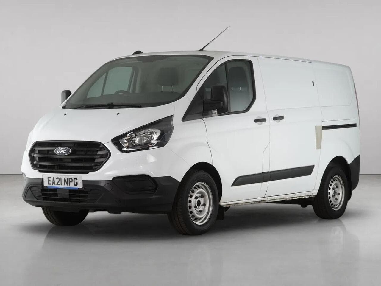 Ford Transit Custom thumbnail Front Left
