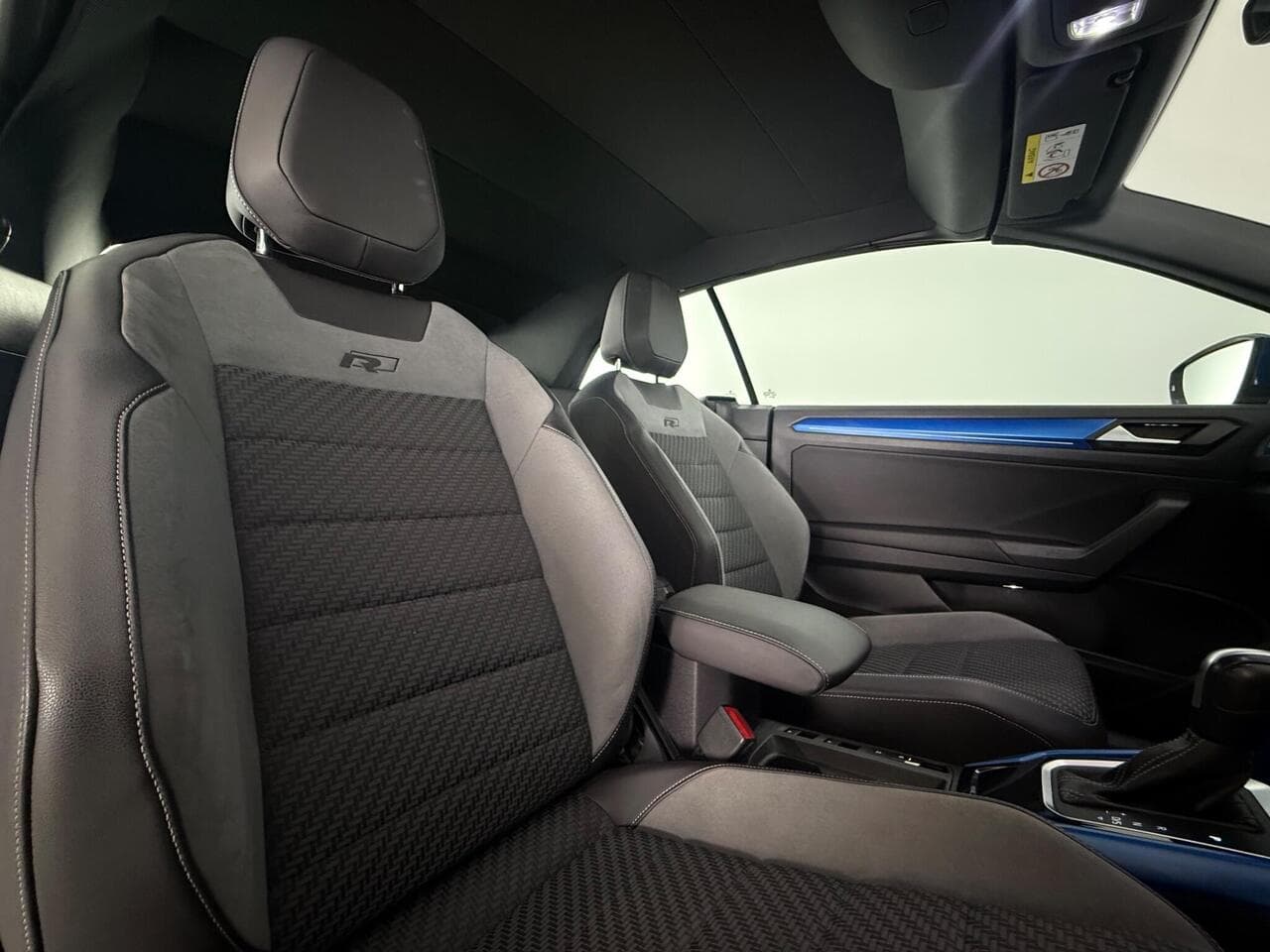 Volkswagen T-Roc thumbnail Seat Driver