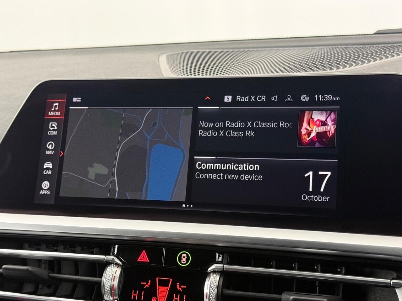BMW 3 Series thumbnail Infotainment System