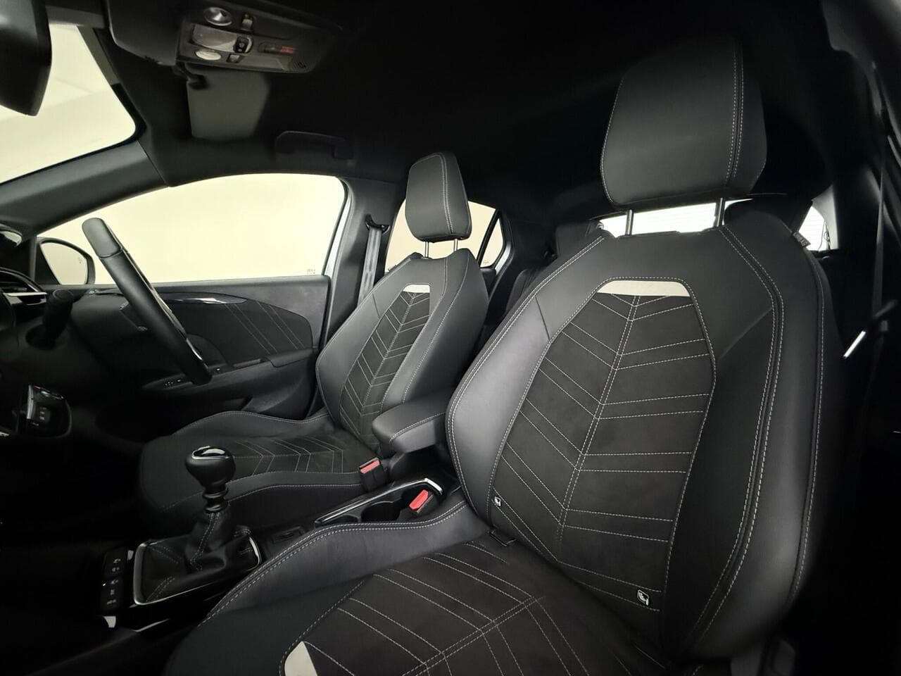 Vauxhall Corsa thumbnail Seat Front Passenger