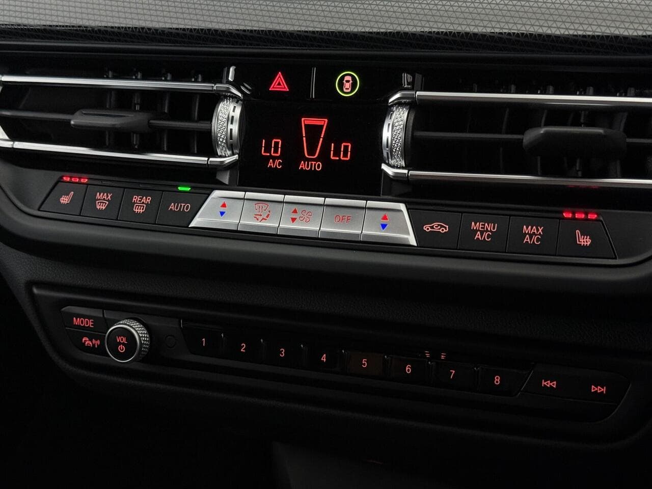 BMW 1 Series thumbnail Infotainment System