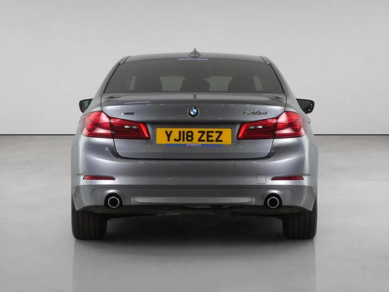 BMW 5 Series thumbnail Rear