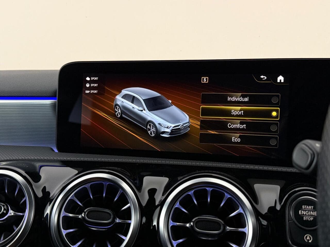 Mercedes-Benz A Class thumbnail Infotainment System