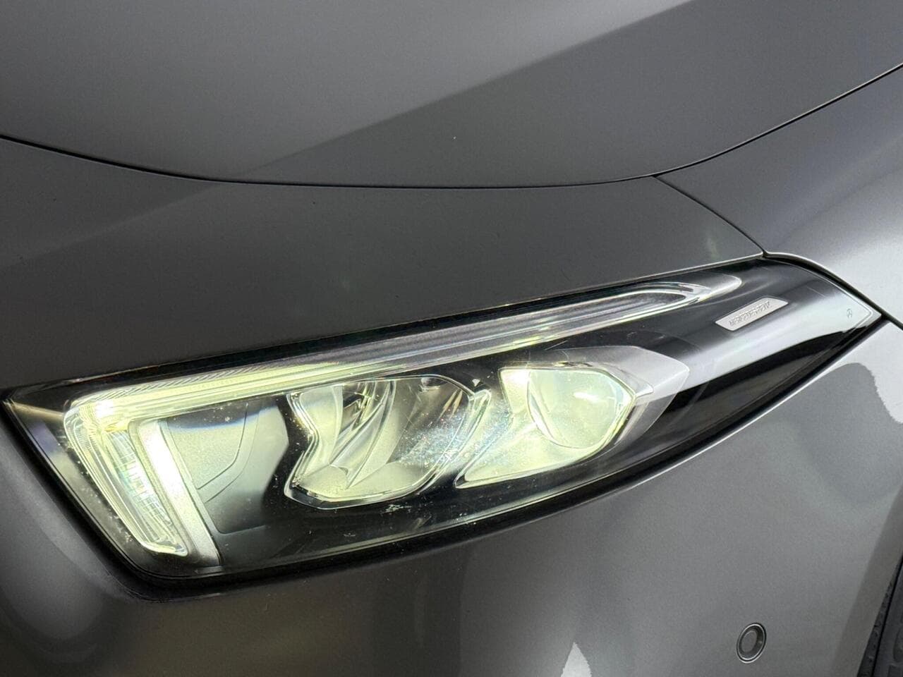 Mercedes-Benz A Class thumbnail Lights Front