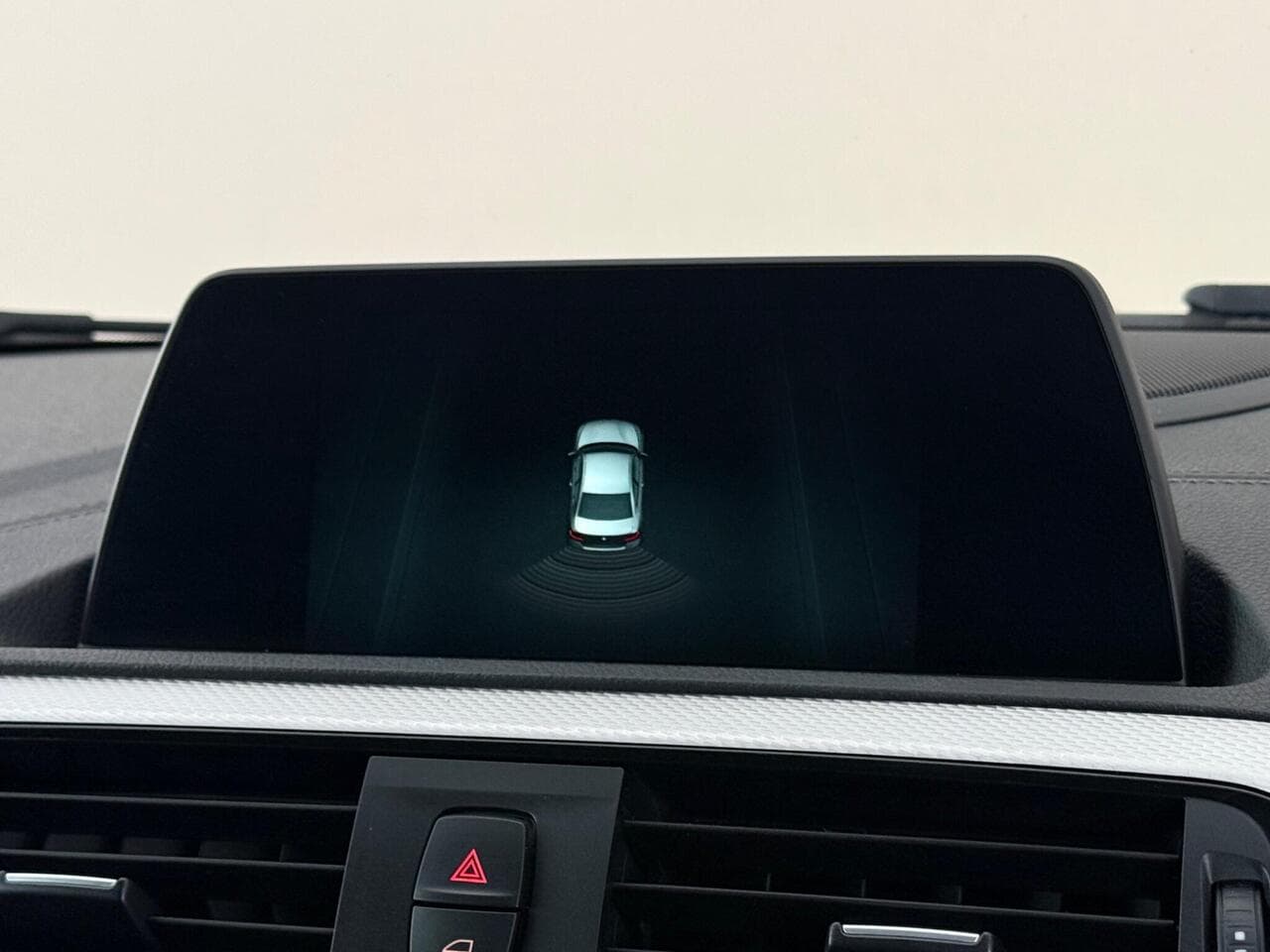BMW 2 Series thumbnail Infotainment System