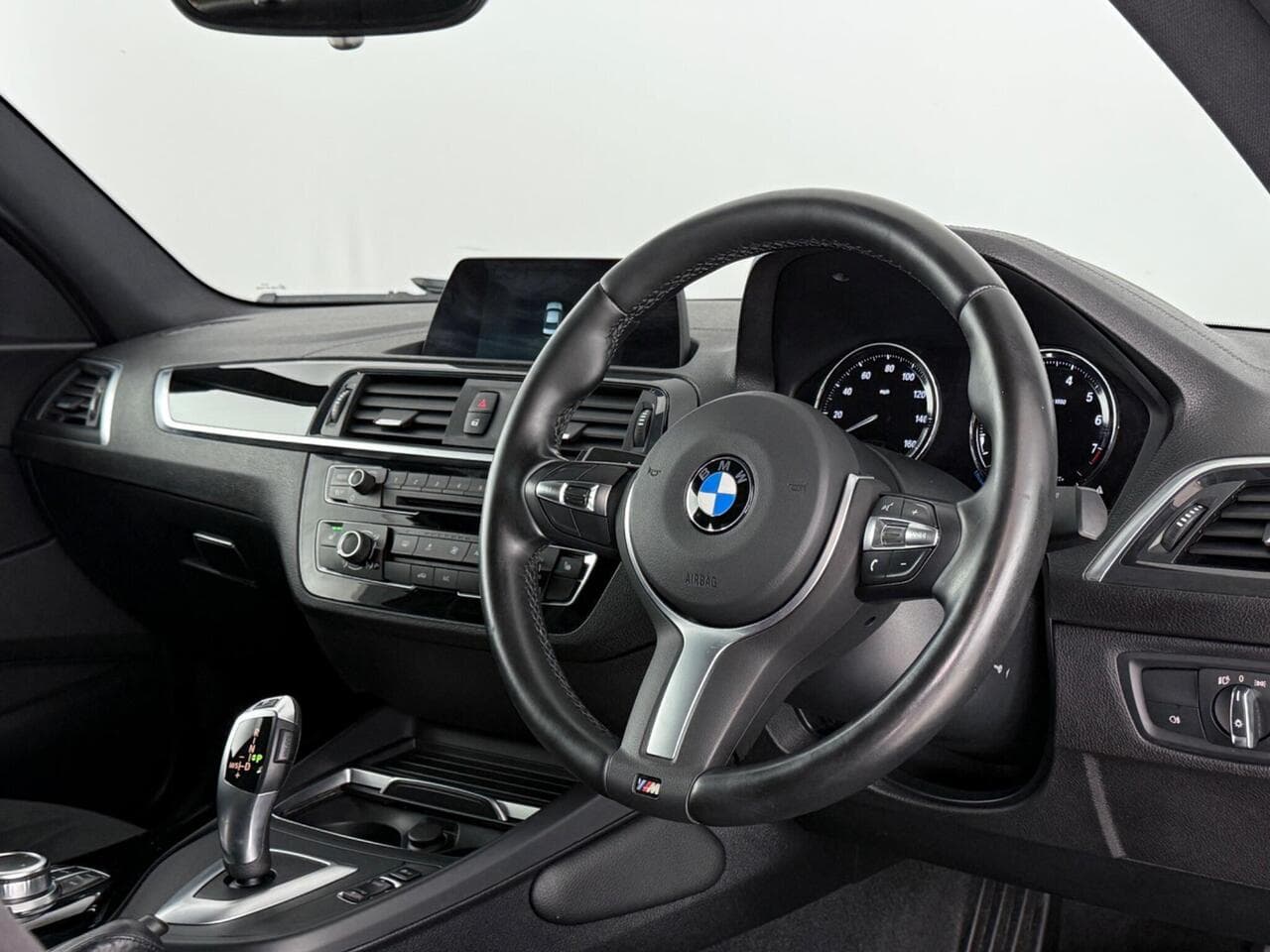 BMW 2 Series thumbnail Inconclusive