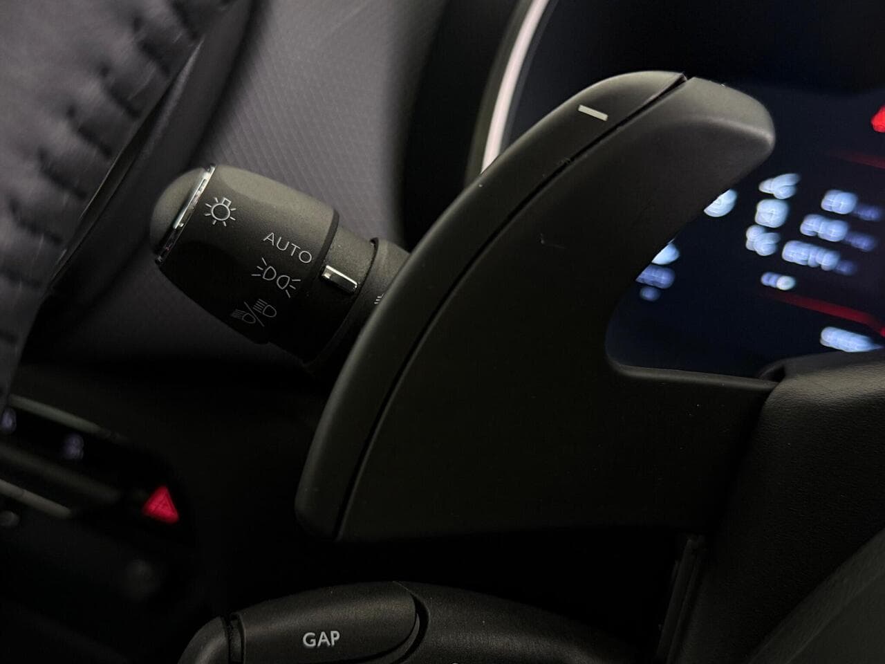 Citroen C5 Aircross thumbnail Misc Controls