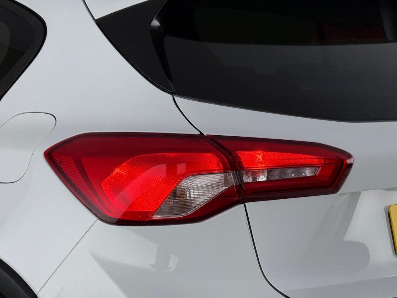 Ford Focus thumbnail Lights Rear