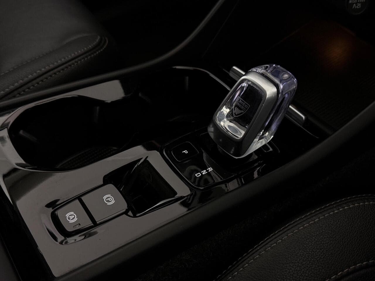 Volvo XC40 thumbnail Interior Front