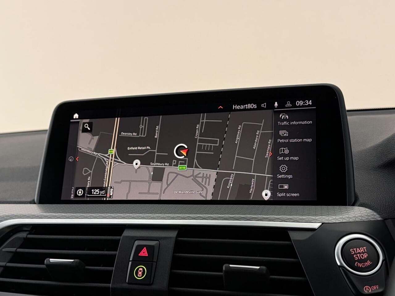 BMW X3 thumbnail Infotainment System