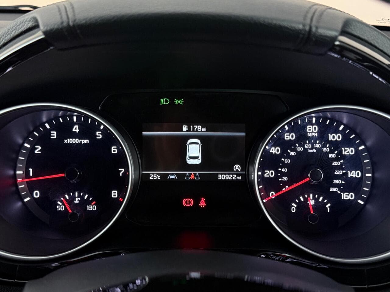 Kia Ceed thumbnail Driver Instruments