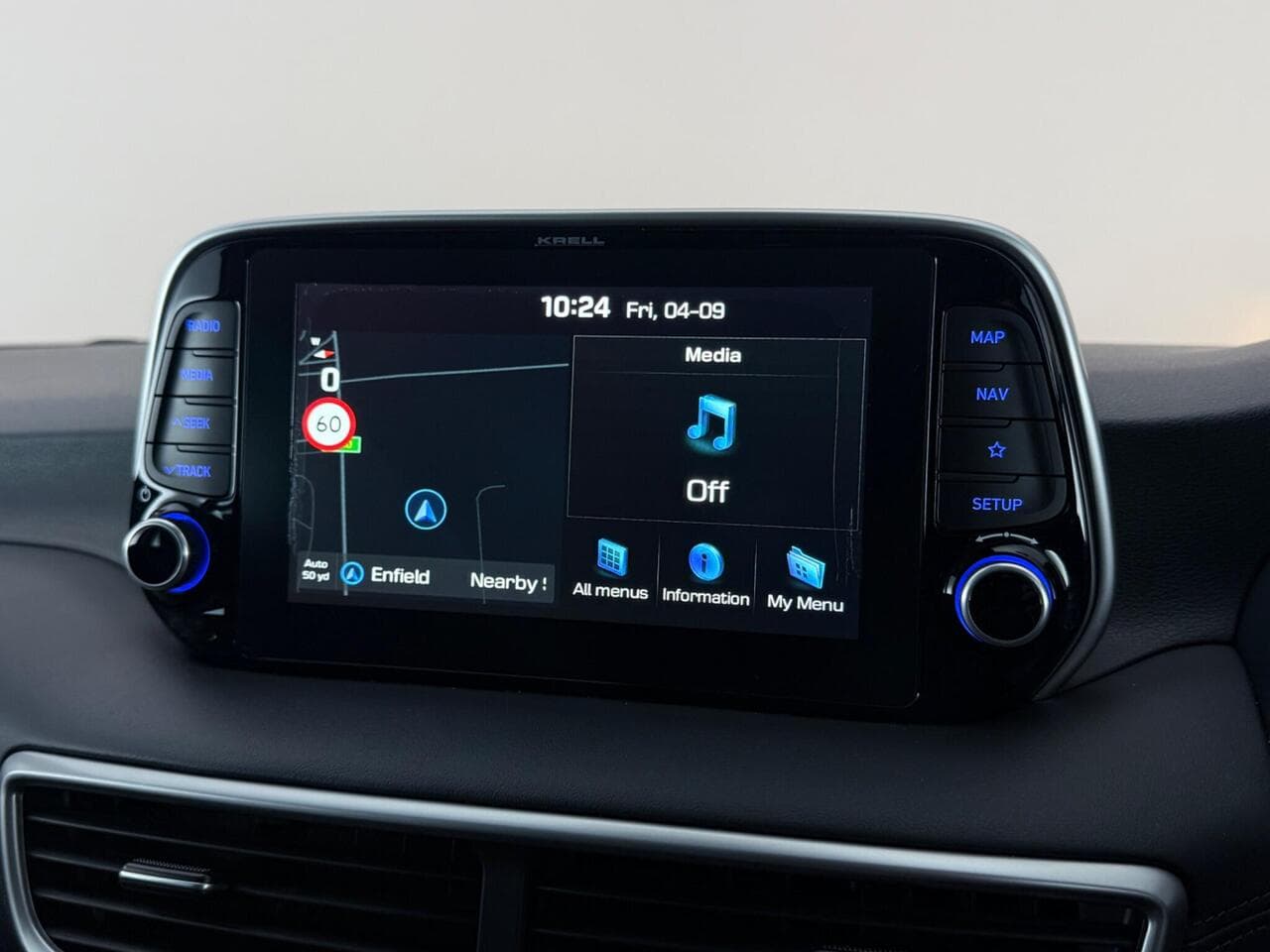 Hyundai TUCSON thumbnail Infotainment System