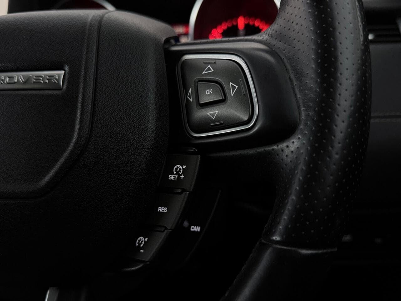Land Rover Range Rover Evoque thumbnail Misc Controls