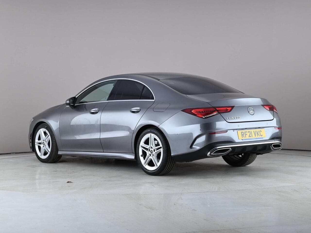 Mercedes-Benz CLA thumbnail Rear Left