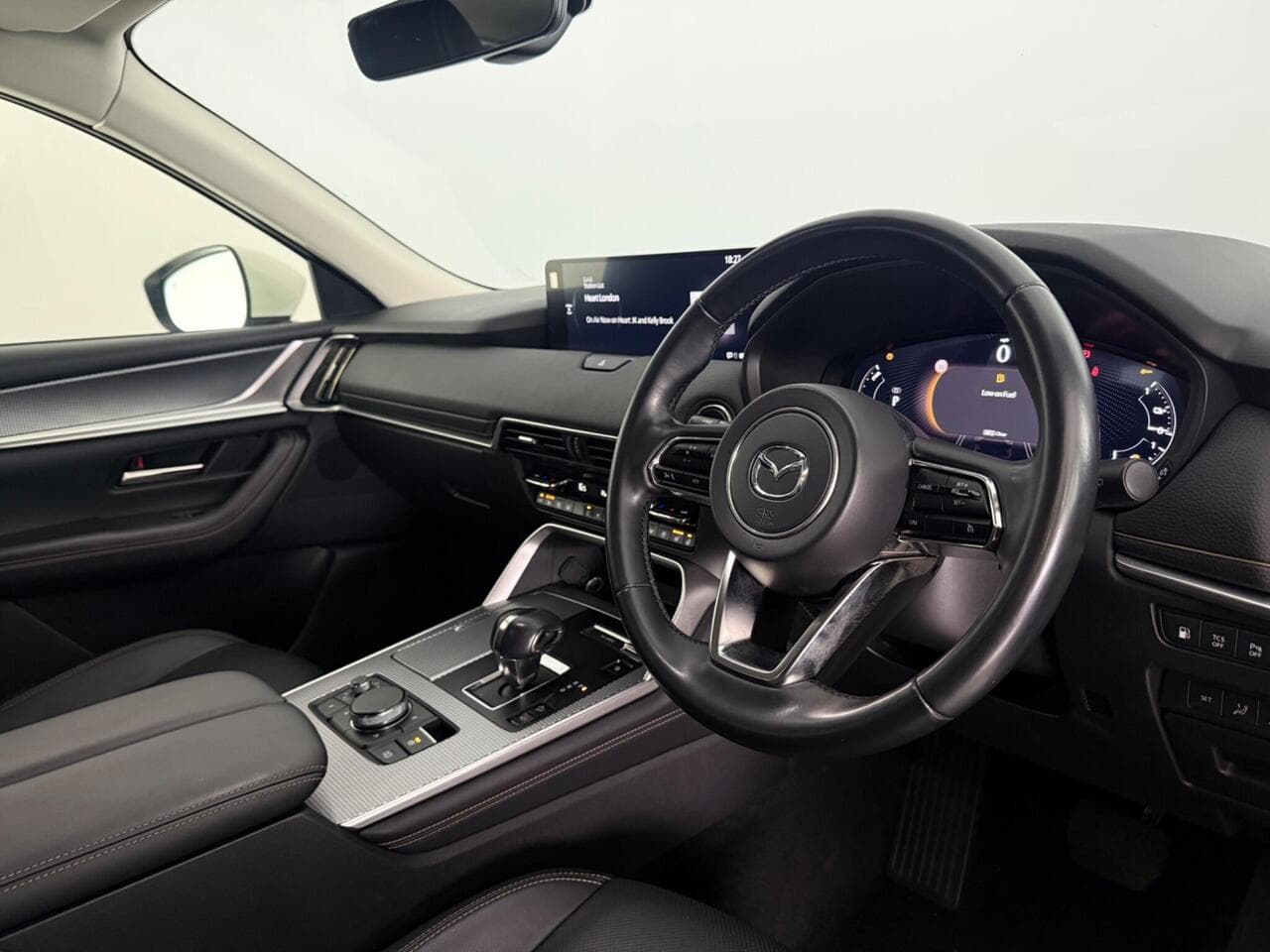 Mazda CX-60 thumbnail Interior Front
