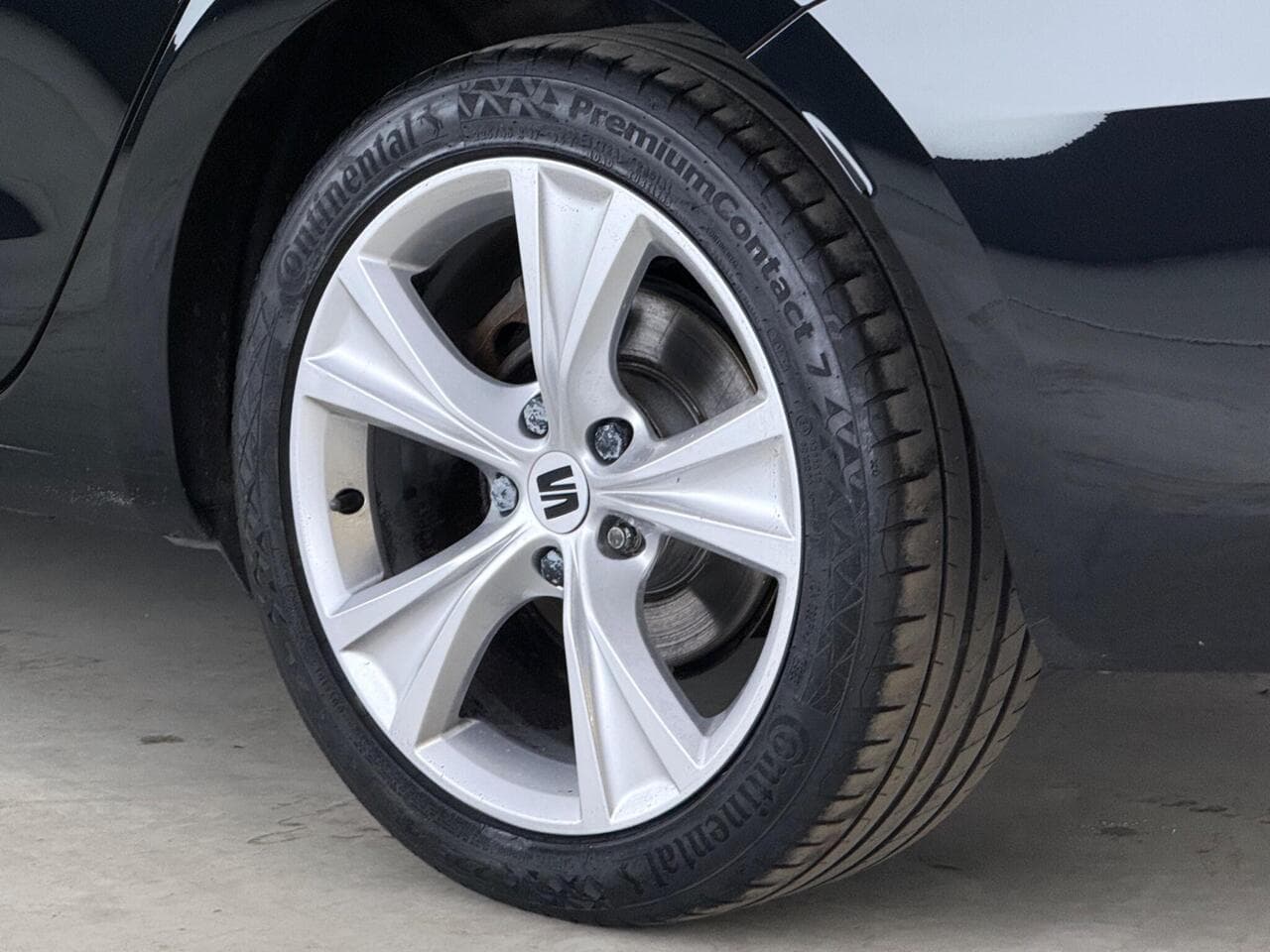 SEAT Leon thumbnail Wheel