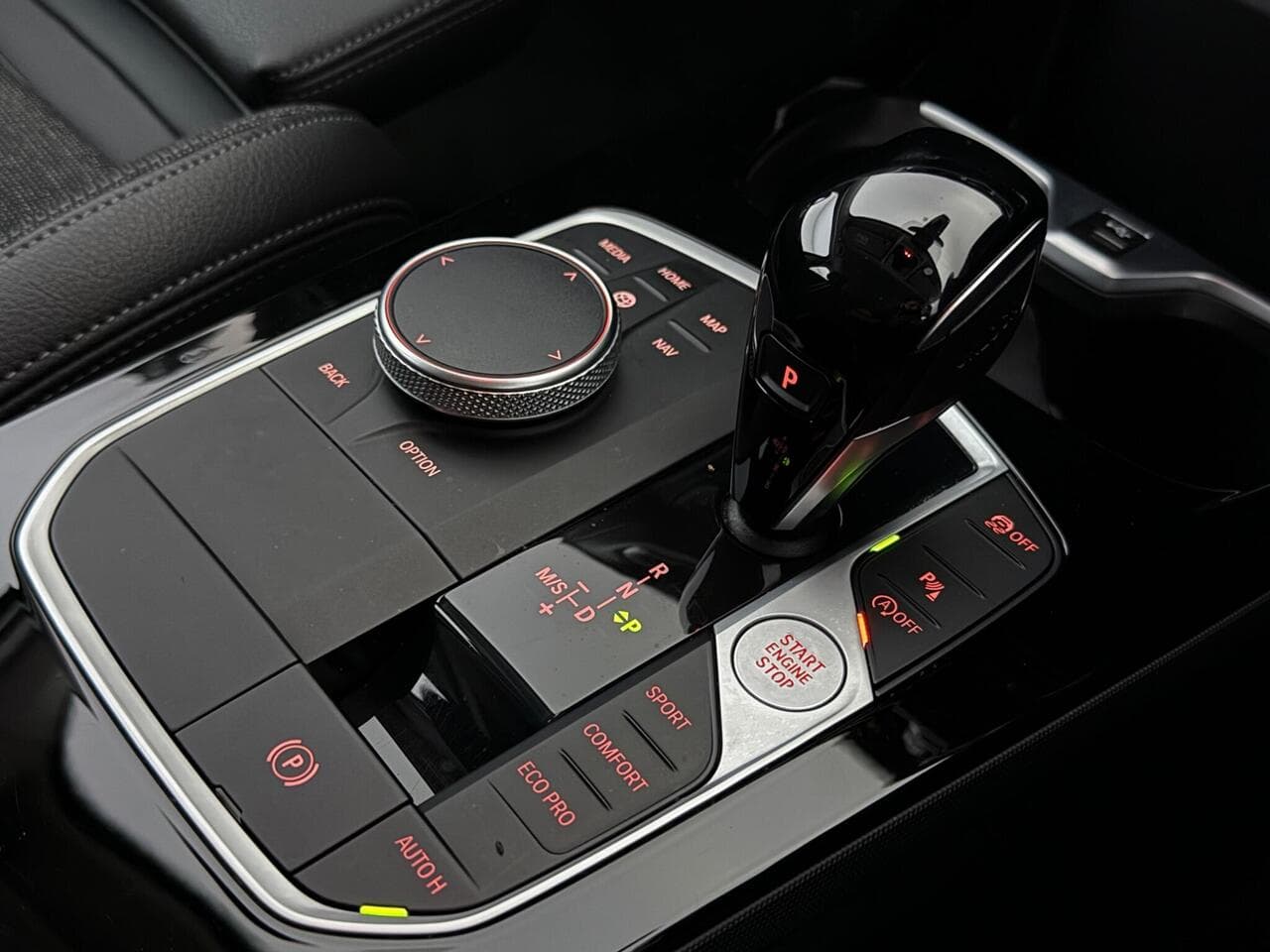 BMW 1 Series thumbnail Interior Front