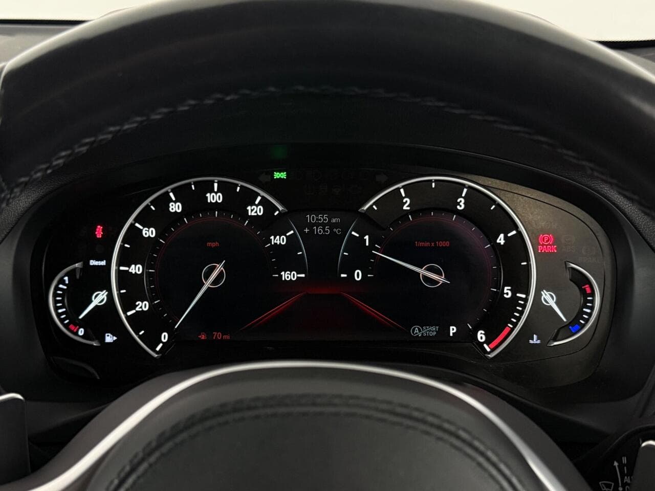 BMW X3 thumbnail Driver Instruments