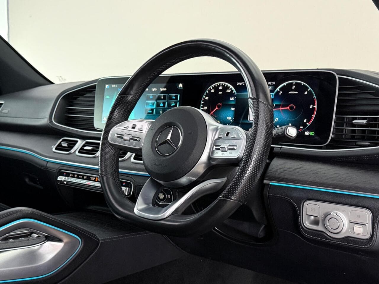 Mercedes-Benz GLE thumbnail Steering Wheel