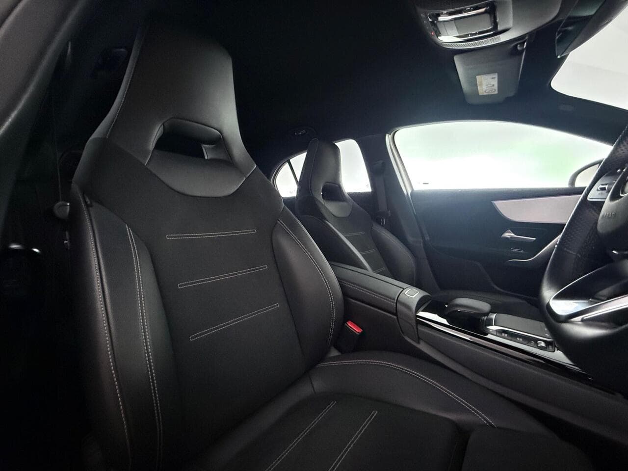 Mercedes-Benz A Class thumbnail Seat Driver