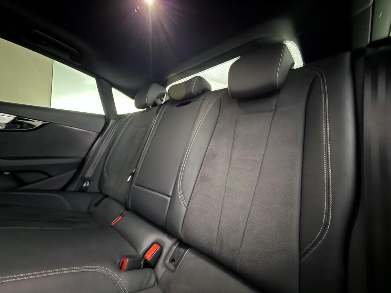 Audi A5 thumbnail Seats Rear