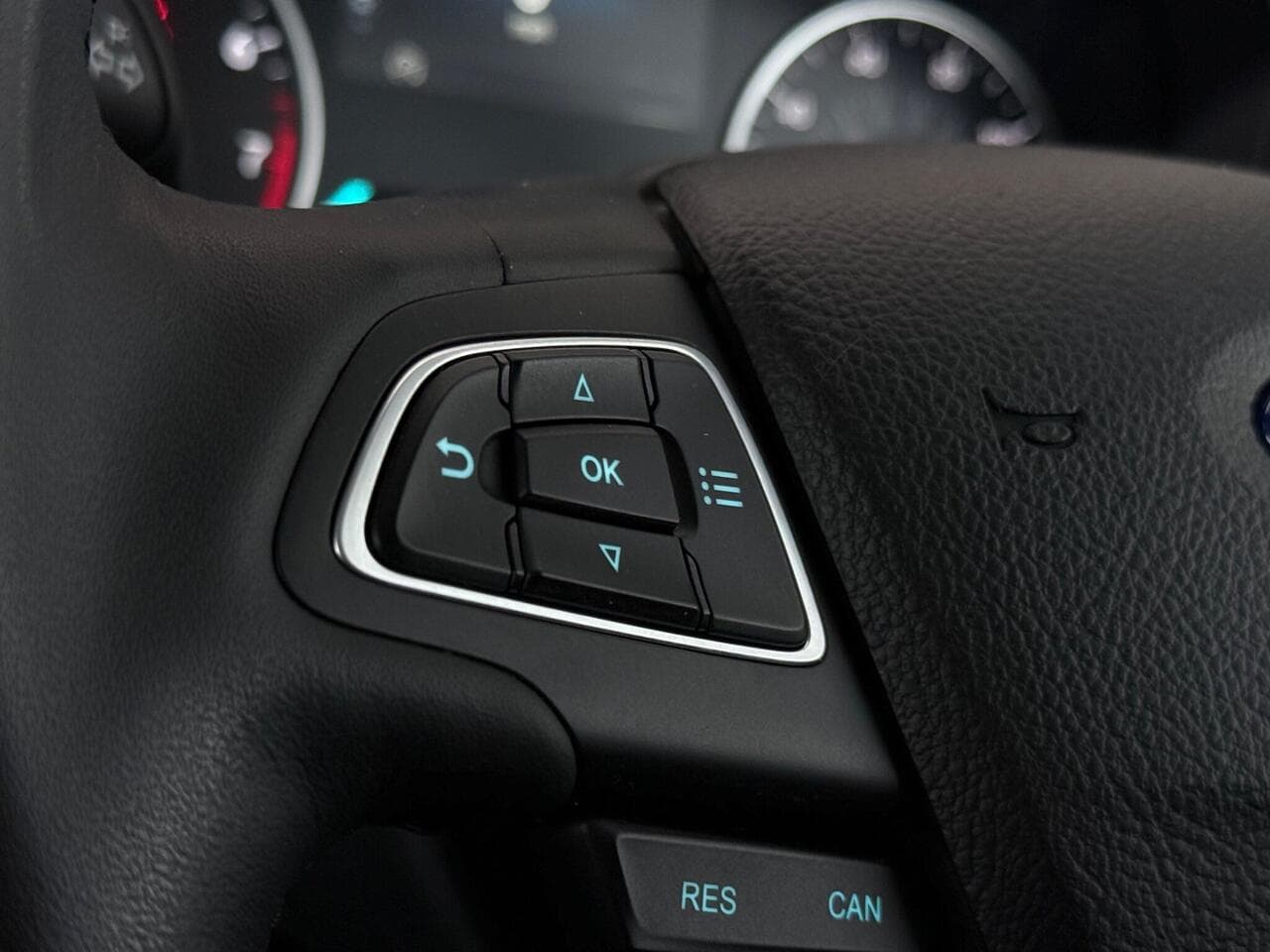 Ford EcoSport thumbnail Misc Controls