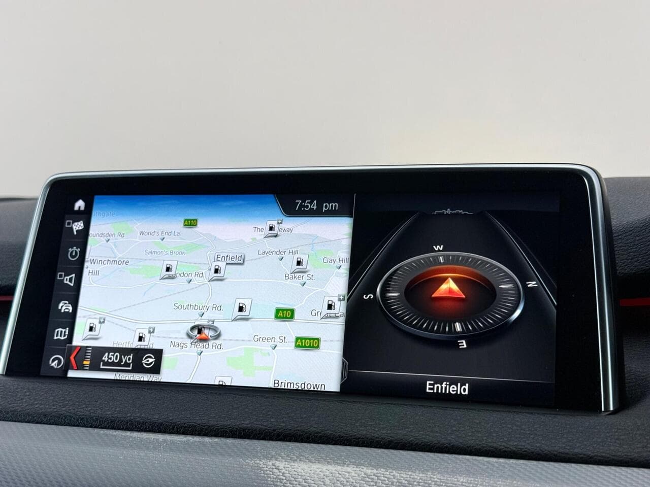 BMW X5 thumbnail Infotainment System