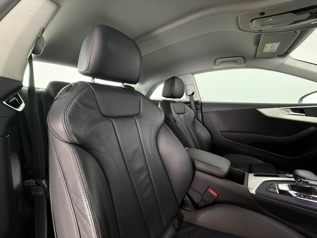 Audi A5 thumbnail Seat Driver