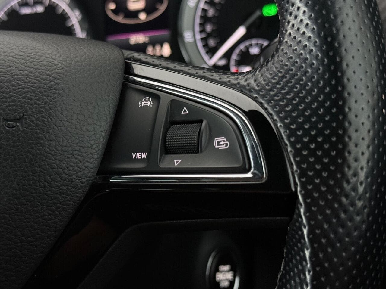 Skoda Kodiaq thumbnail Misc Controls