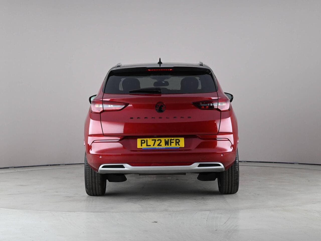 Vauxhall Grandland thumbnail Rear