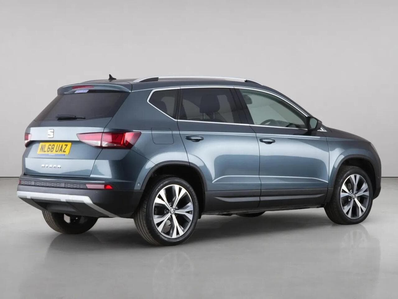 SEAT Ateca thumbnail Rear Right