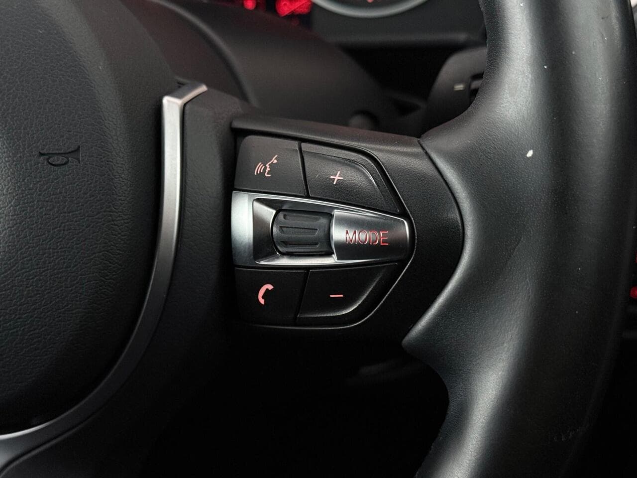 BMW 1 Series thumbnail Misc Controls