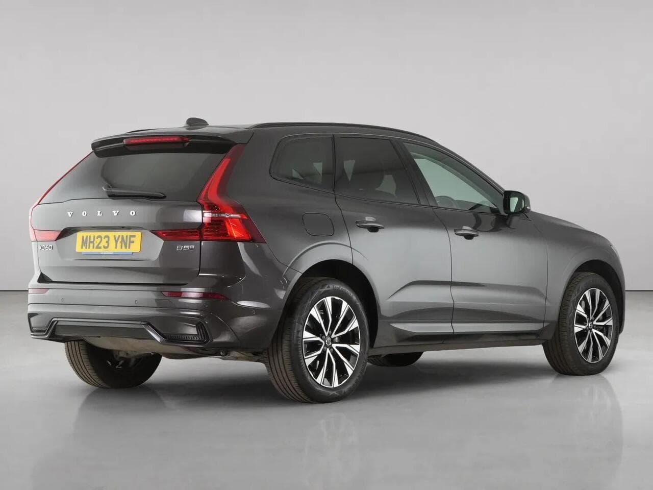 Volvo XC60 thumbnail Rear Right