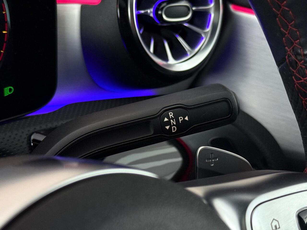 Mercedes-Benz CLA thumbnail Misc Controls
