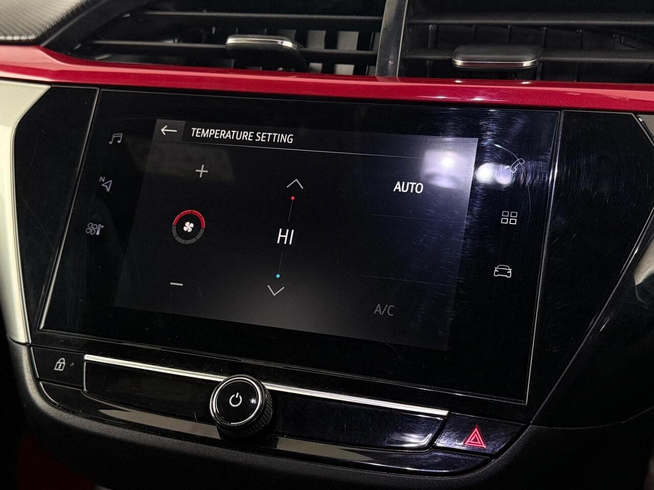 Vauxhall Corsa thumbnail Infotainment System