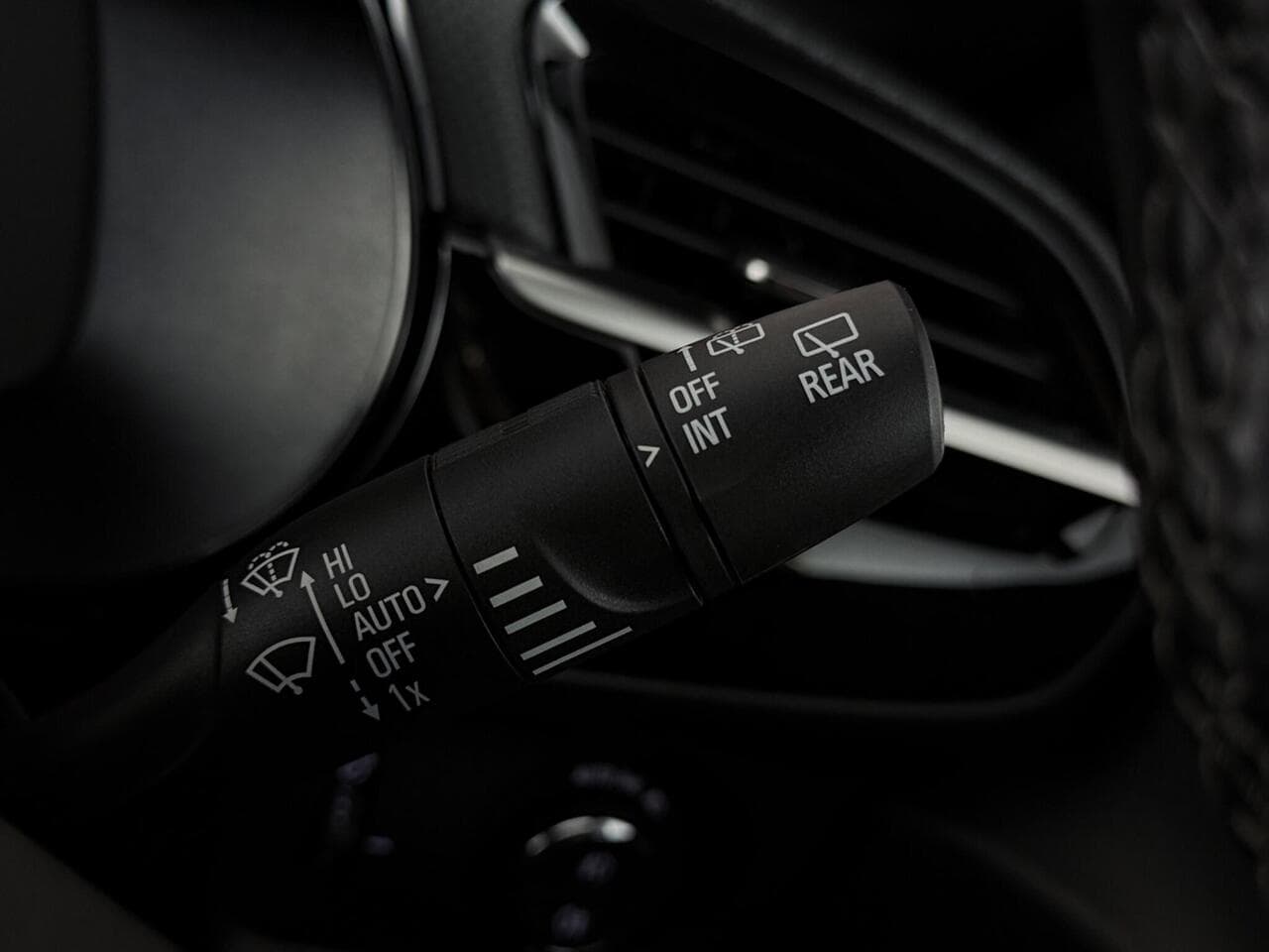Vauxhall Corsa thumbnail Misc Controls