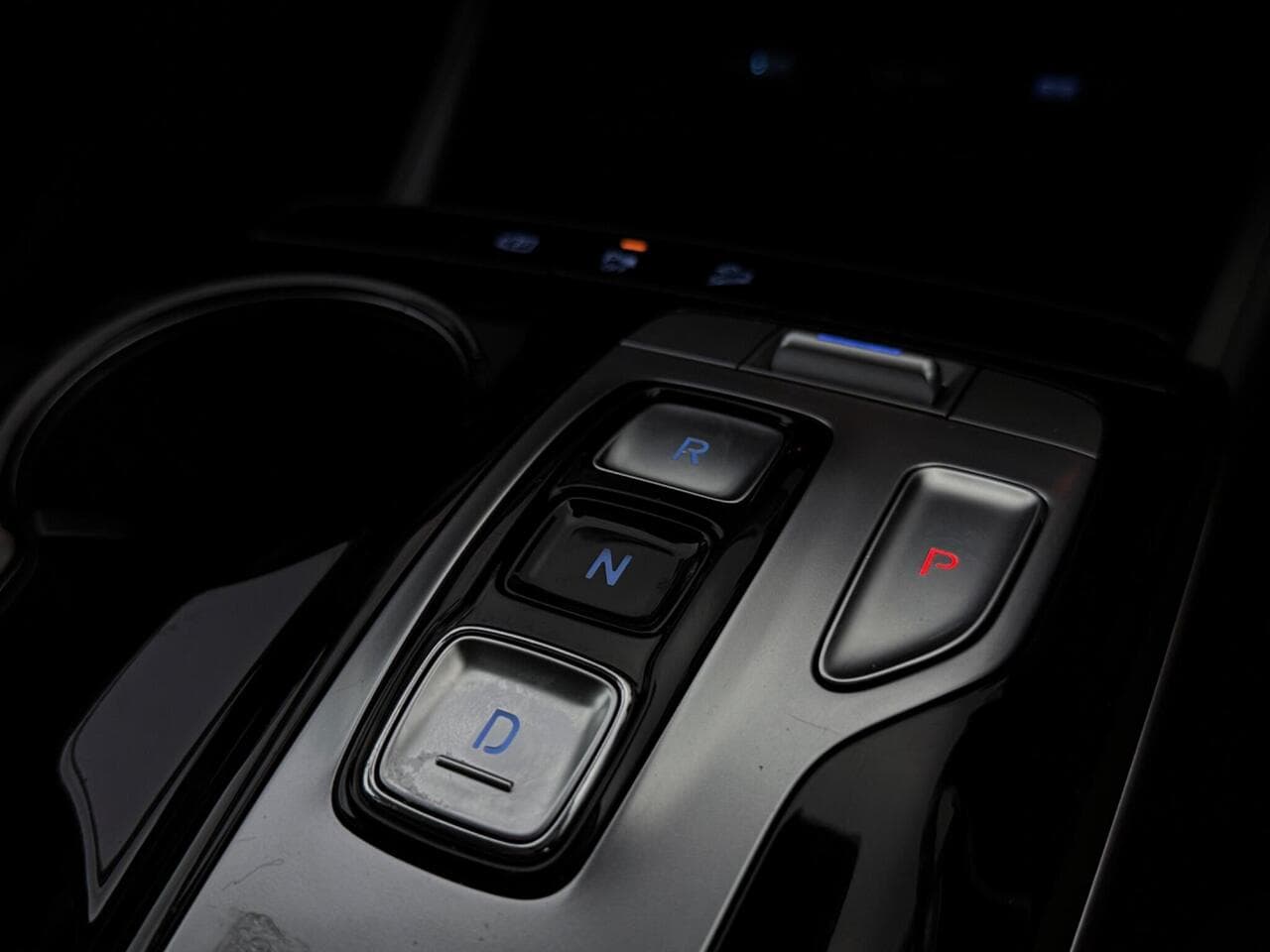 Hyundai TUCSON thumbnail Misc Controls