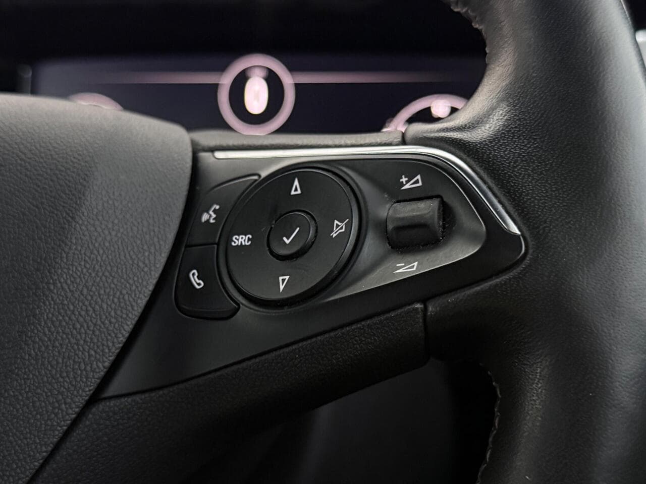 Vauxhall Mokka thumbnail Misc Controls