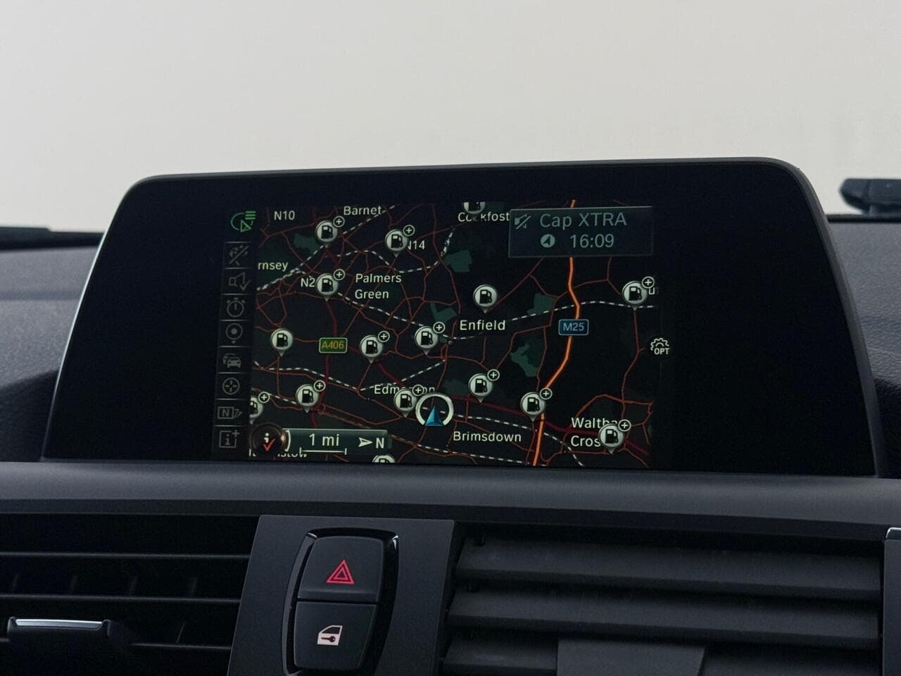 BMW 1 Series thumbnail Infotainment System