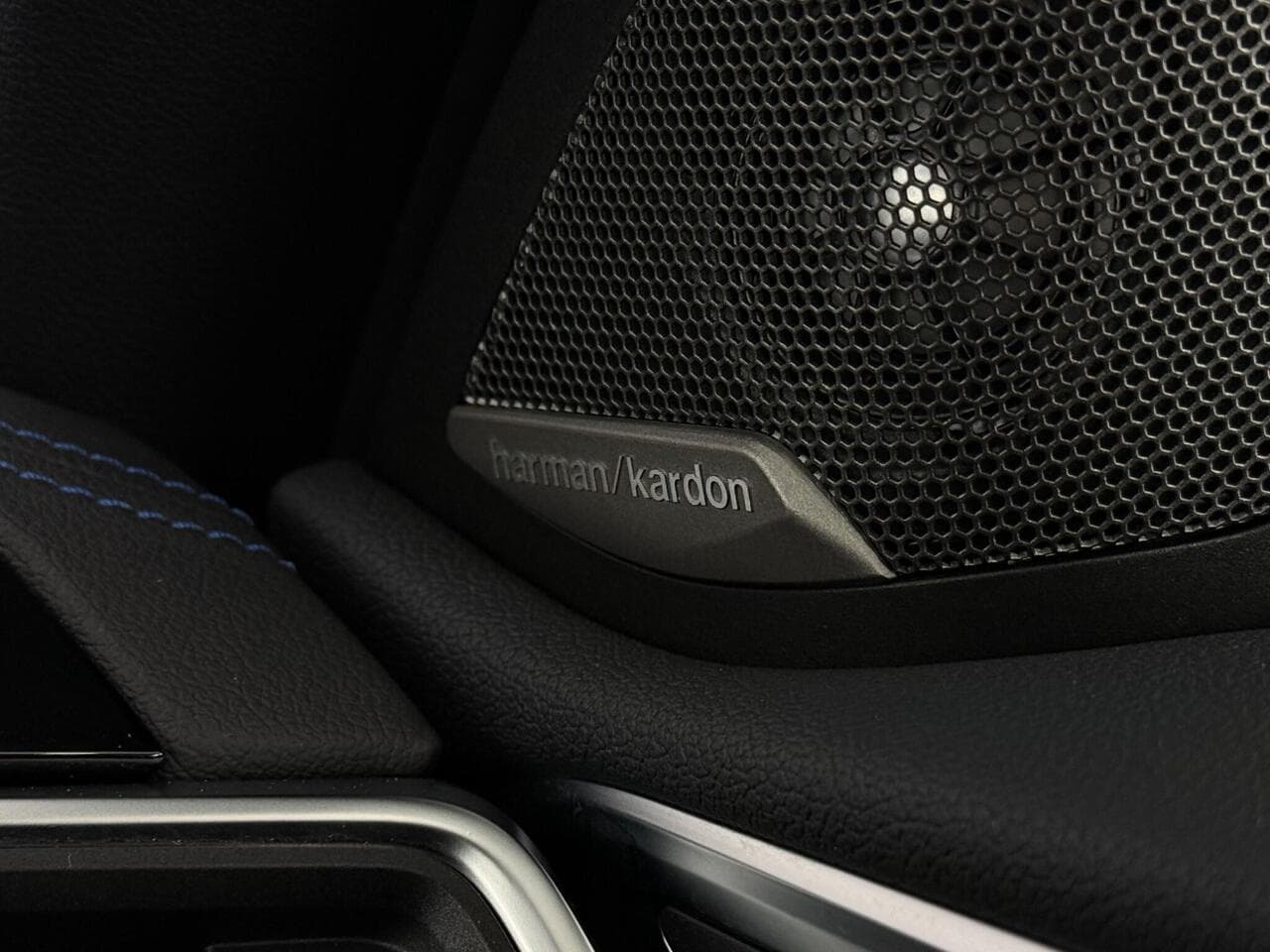 BMW 4 Series thumbnail Misc Controls