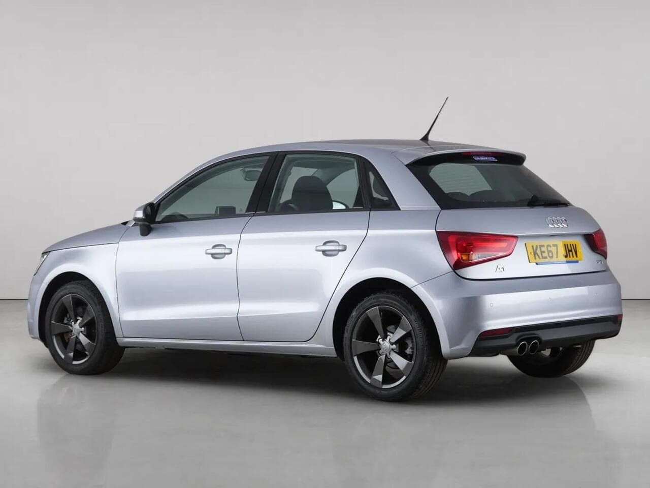 Audi A1 thumbnail Rear Left