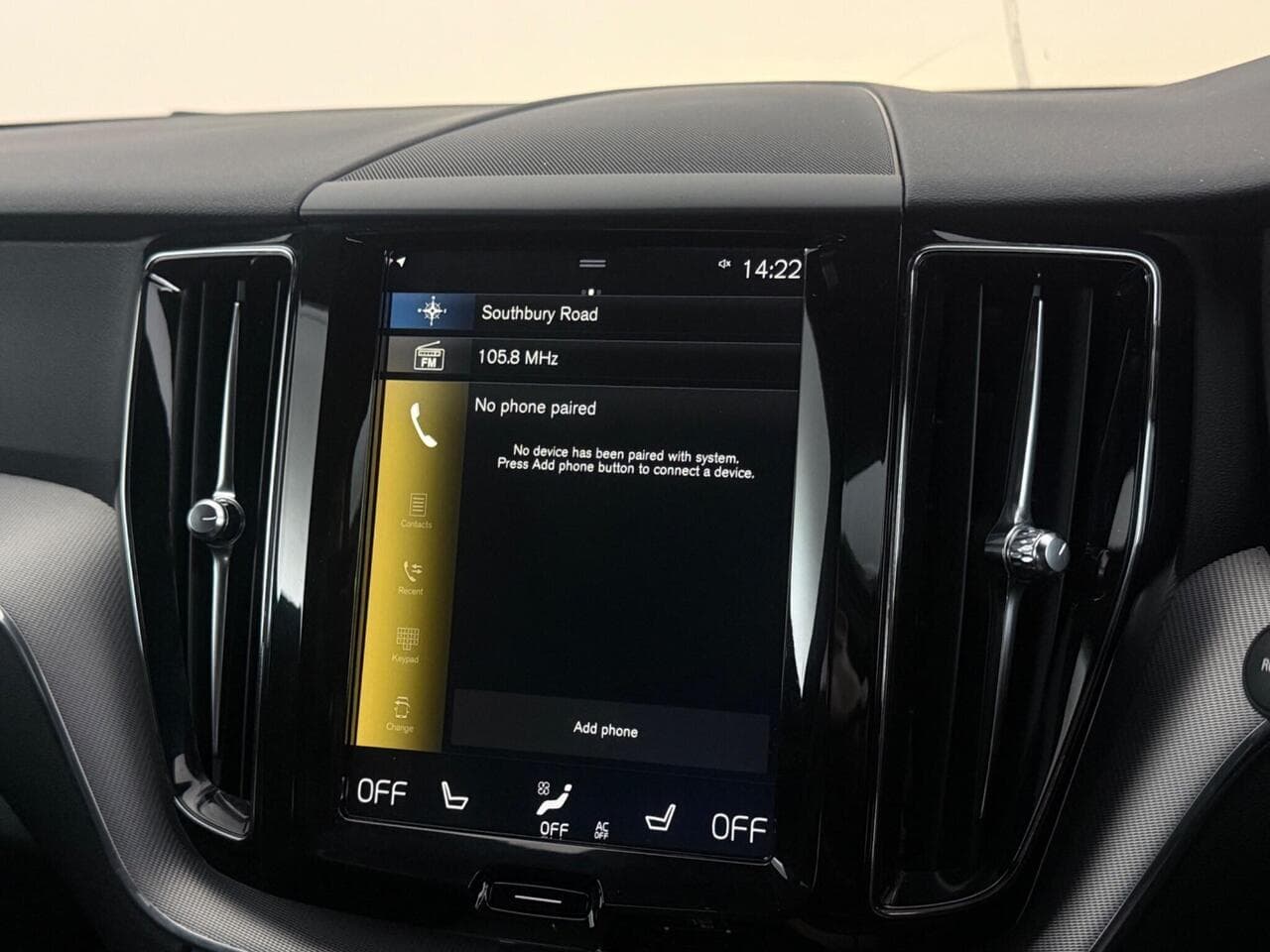 Volvo XC60 thumbnail Infotainment System