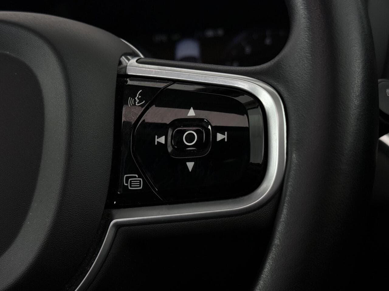 Volvo V60 thumbnail Misc Controls